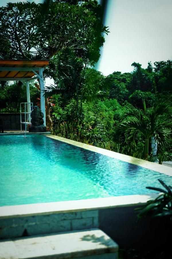 Eco Moringa Garden Hotel Banyuwedang Exterior photo