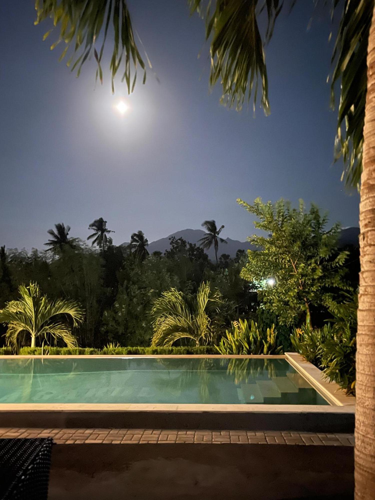 Eco Moringa Garden Hotel Banyuwedang Exterior photo